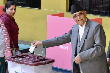 झापा –५ मा अध्यक्ष ओलीको अग्रता